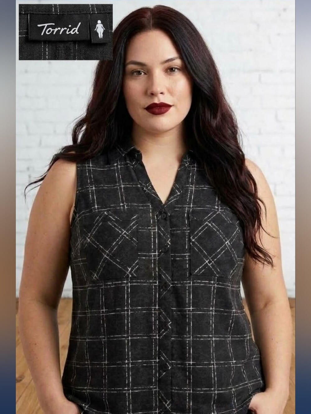 Torrid Sleeveless Button-Front Blouse | Size 0X